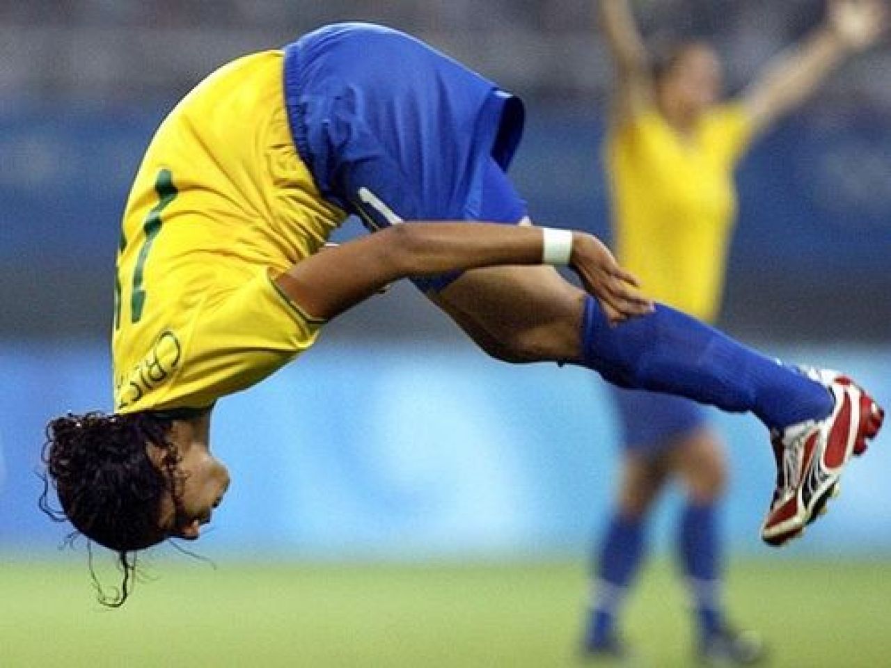 Messi din fotbalul feminin! Marta, cea mai buna jucatoare din 2009! VEZI un SUPER GOL:_14