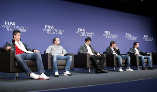 El este REGELE! Messi a castigat trofeul FIFA World Player 2009:_27