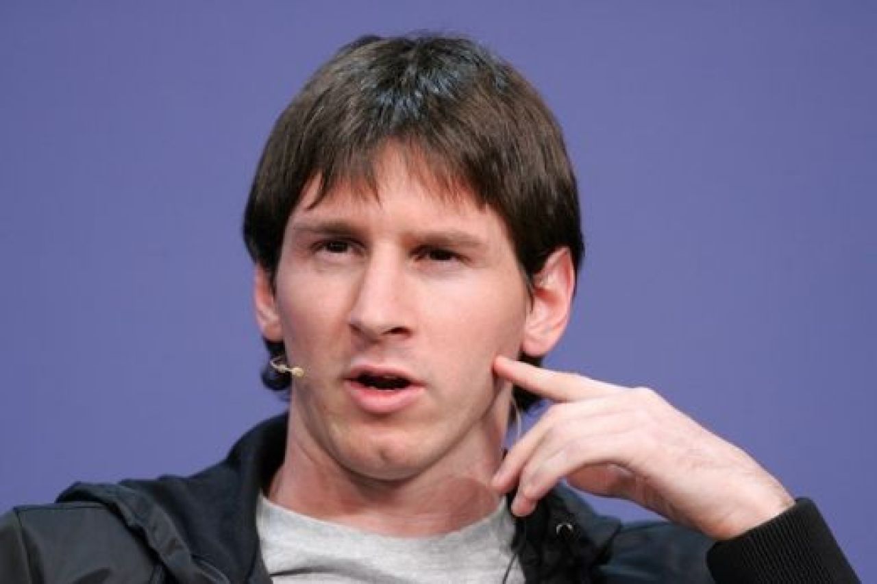 El este REGELE! Messi a castigat trofeul FIFA World Player 2009:_28