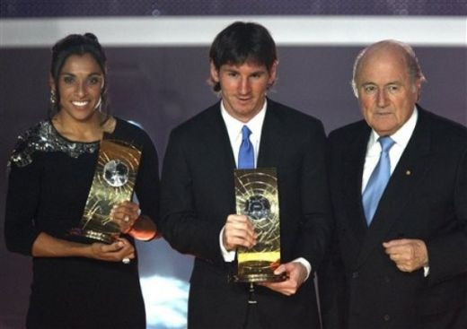 El este REGELE! Messi a castigat trofeul FIFA World Player 2009:_36