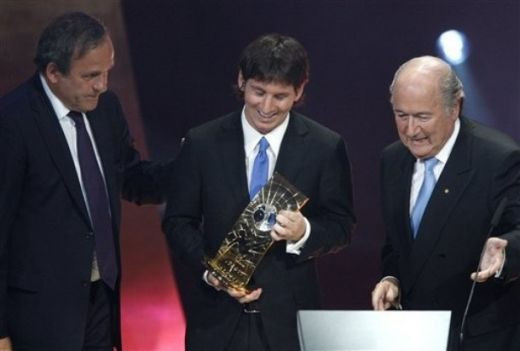 El este REGELE! Messi a castigat trofeul FIFA World Player 2009:_38