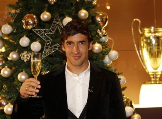 FOTO si VIDEO / Ronaldo, Kaka si Raul iti ureaza 