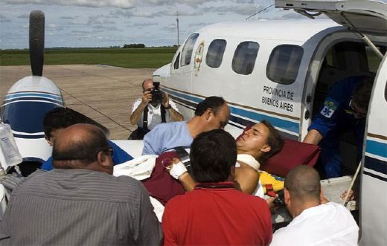Tragedie in Argentina! Vedeta lui River a intrat cu masina intr-un copac! Trei persoane au murit! FOTO si VIDEO_12