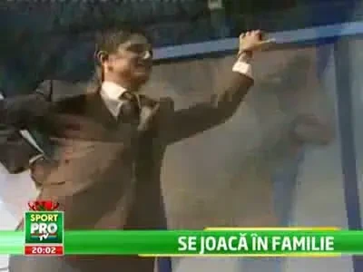 "Duel" in familia Lucescu! Unde sunt asteptati Mircea si Razvan sa se lupte