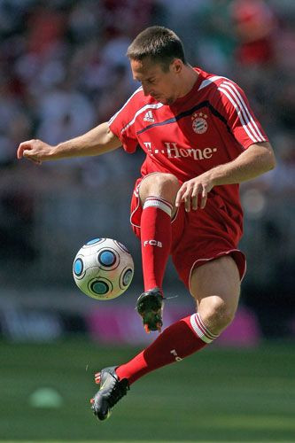 Incepe mercato di riparazione. Vezi TOP 20 TINTE in ianuarie_2