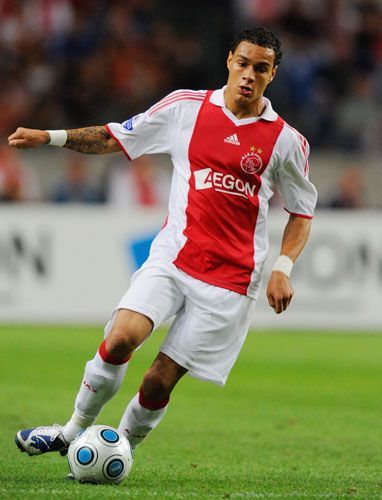 Incepe mercato di riparazione. Vezi TOP 20 TINTE in ianuarie_11