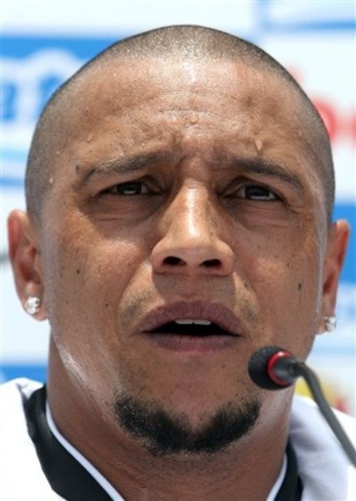 Super show: Vezi cum a fost prezentat Roberto Carlos la Corinthians_7