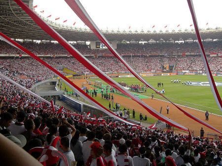 De la Bernabeu la Estadio Azteca. Vezi TOP 10 cele mai mari STADIOANE DE FOTBAL_7