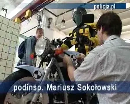 Crezi ca ai vreo sansa?&nbsp;VEZI cum arata un accident la 50km/h pe motocicleta!