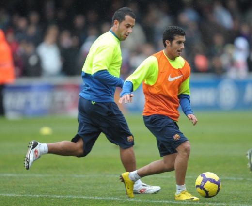 VIDEO / Starurile Barcei s-au antrenat la spital! Messi i-a vizitat pe copiii bolnavi_3