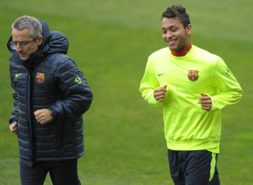 VIDEO / Starurile Barcei s-au antrenat la spital! Messi i-a vizitat pe copiii bolnavi_24