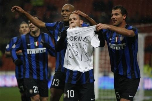 FOTO Sneijder a dat goluri pentru Chivu: 