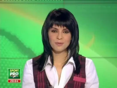 VIDEO Dinamovistii, premiati de suporteri! Niculae: "Ne e rusine sa iesim din casa!"