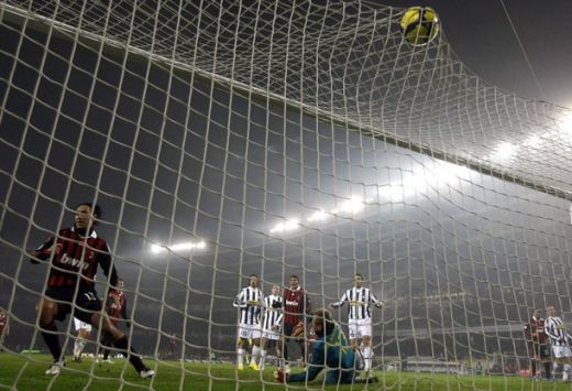 Milan a castigat primul mare derby din 2010: Juventus 0-3 Milan!_9