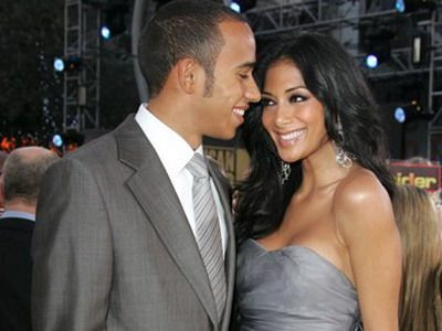 Lewis Hamilton s-a despartit de 