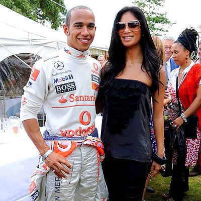 Lewis Hamilton s-a despartit de 