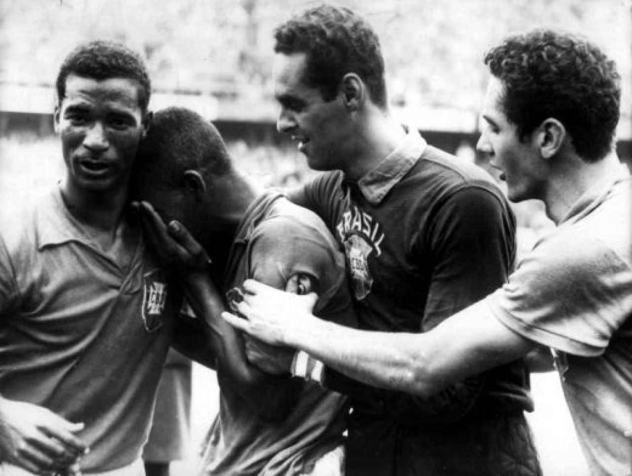 De la Pele la Cristiano Ronaldo: TOP 10 FOTBALISTI PLANGACIOSI_11