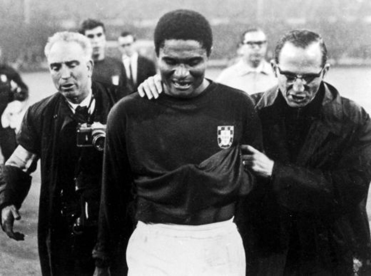 De la Pele la Cristiano Ronaldo: TOP 10 FOTBALISTI PLANGACIOSI_10