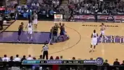 VIDEO Cos FANTOMA in NBA! Vezi faza reusita de Evans!