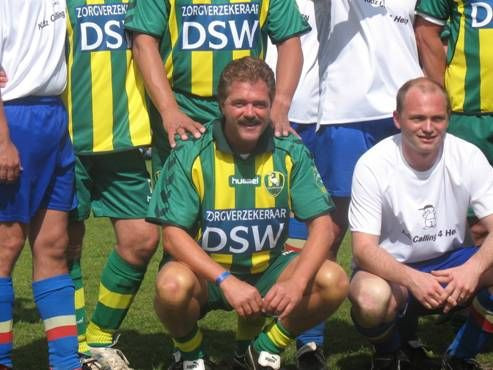 Wotte are colaboratori olandezi: 