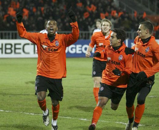 Luis Fabiano, cel mai bun brazilian din Europa! Vezi pe ce loc sunt Ronaldinho si Kaka:_24
