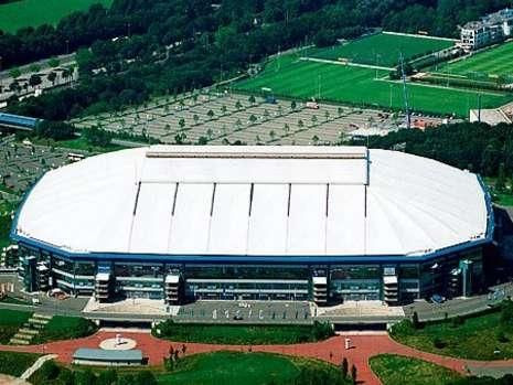 200 de milioane de euro aruncate pe geam!_8