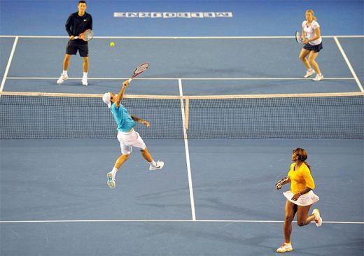 VIDEO! Super meci de tenis cu Federer, Nadal, Djokovic si Serena pentru victimele din Haiti_9