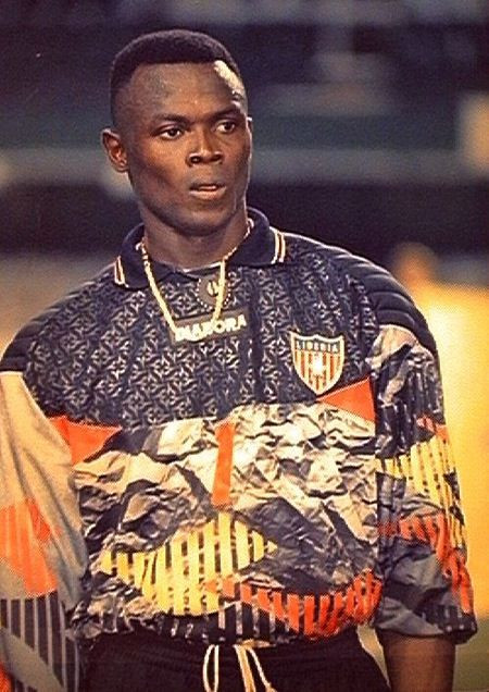 La soare te poti uita, dar la ei ba! TOP 6 ECHIPAMENTE de portari la CAN_7