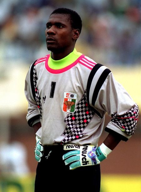 La soare te poti uita, dar la ei ba! TOP 6 ECHIPAMENTE de portari la CAN_2