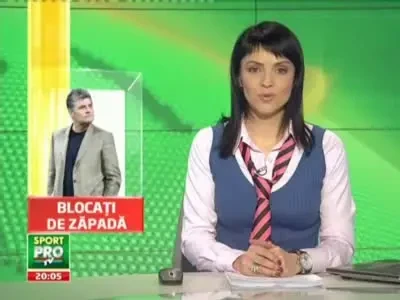 VIDEO / Autocarul lui TSKA ingropat in zapada! Andone i-a dus pe jucatori la plaja: