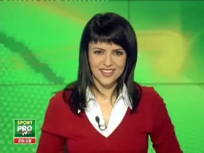 SHOW: Vampirii si fotbalistii, impreuna intr-o prezentare de moda!