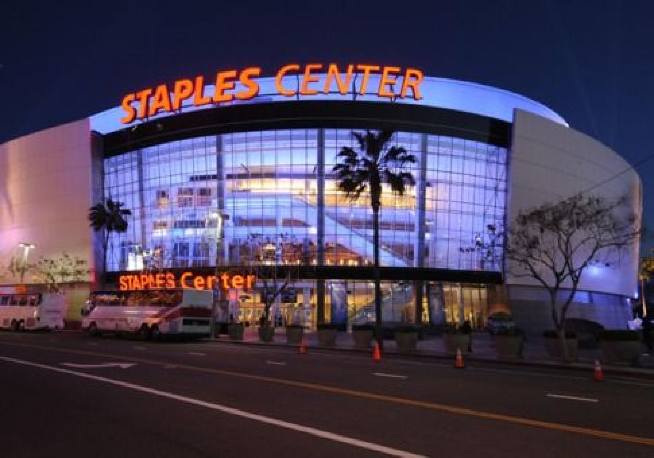 Show me the money: TOP 10 cele mai PROFITABILE ARENE nord-americane_11