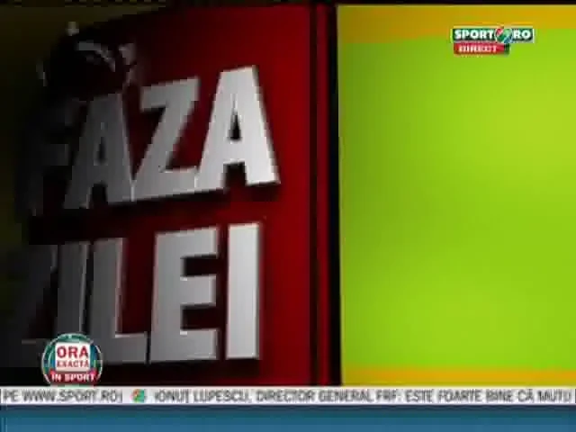 Faza zilei: cum fac chinezii cand vad zapada!