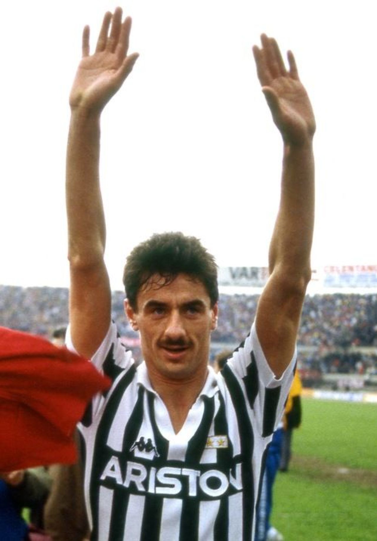 Fashion icons: TOP 15 MUSTACIOSI din fotbal_10
