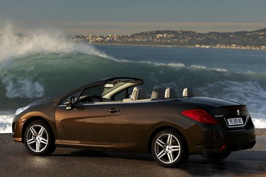 Maine, la ProMotor, 12:00: Jaf la mall-ul mare! Bonnie si Clyde in varianta Vintila si Fiesta!_4