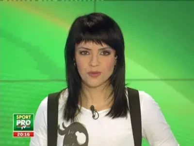 Costly se tine de glume la Vaslui: s-a schimbat in toaleta la femei!