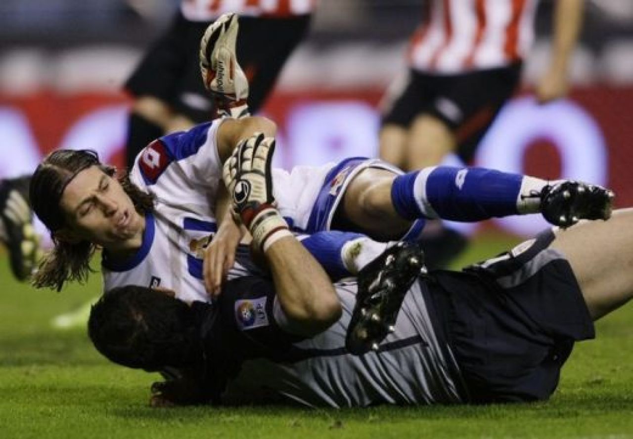 VIDEO HORROR: brazilianul Luis Filipe si-a DISTRUS piciorul pentru gol!_3