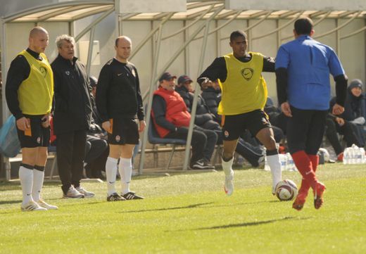 VIDEO! Primul meci cu Jelev si Tudela: Steaua 0-1 Sahtior! Ce SUPER gol a luat Zapata_7