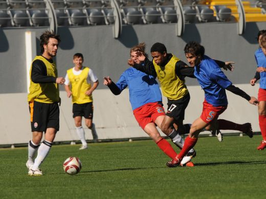 VIDEO! Primul meci cu Jelev si Tudela: Steaua 0-1 Sahtior! Ce SUPER gol a luat Zapata_12