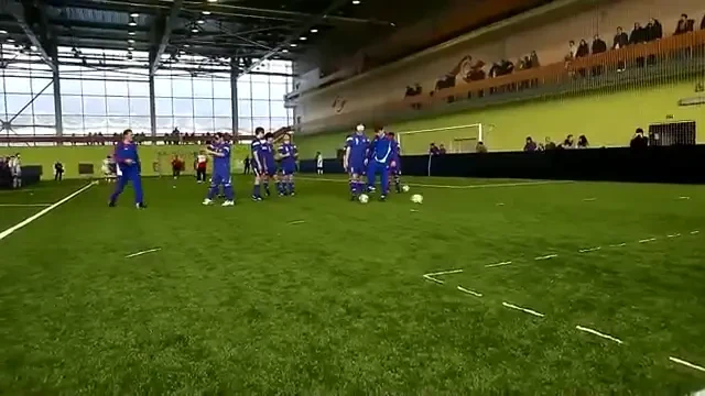 Emotionant: Cum dribleaza si dau goluri ORBII! Vezi FOTO si VIDEO