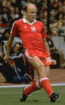 TOP 10 FOTBALISTI CHELIOSI_5