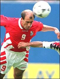 TOP 10 FOTBALISTI CHELIOSI_9