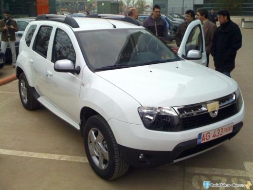 FOTO / Primele poze cu interiorul Daciei Duster! Ce s-a schimbat fata de Logan?_2