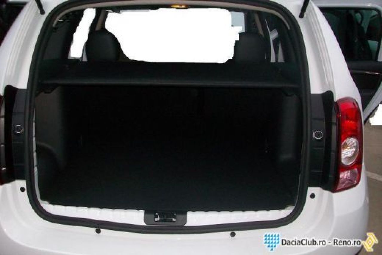FOTO / Primele poze cu interiorul Daciei Duster! Ce s-a schimbat fata de Logan?_9