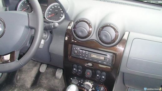 FOTO / Primele poze cu interiorul Daciei Duster! Ce s-a schimbat fata de Logan?_10