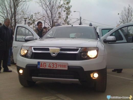 FOTO / Primele poze cu interiorul Daciei Duster! Ce s-a schimbat fata de Logan?_15