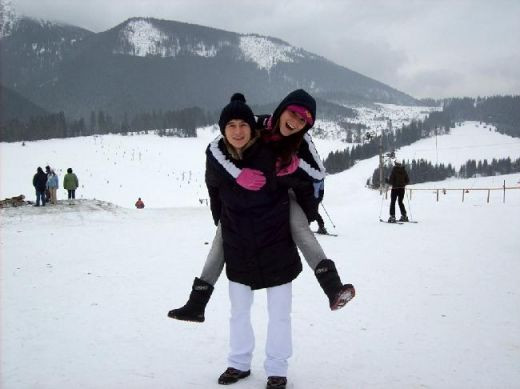 Ca la 20 de ani! Onicas implineste AZI 20 de ani: de la Victoria Beckham de Romania la pasiunea pentru tenis!_34