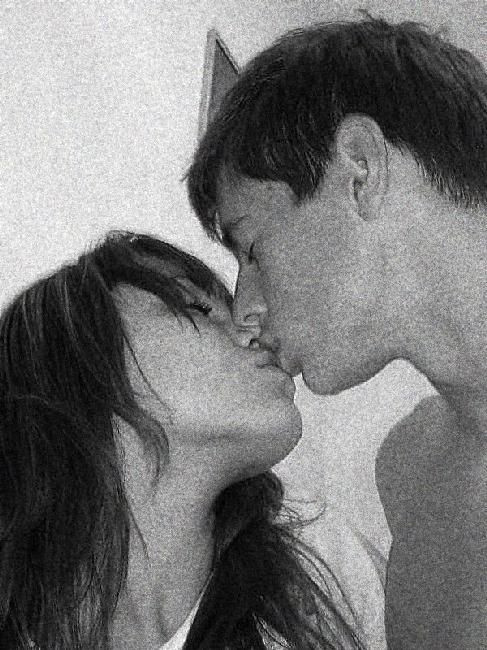 Ca la 20 de ani! Onicas implineste AZI 20 de ani: de la Victoria Beckham de Romania la pasiunea pentru tenis!_44