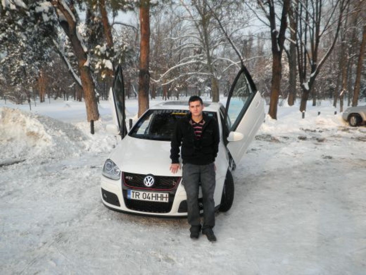 Uita-te sambata la ProMotor sa vezi un Golf GTI tunat la maxim!_4