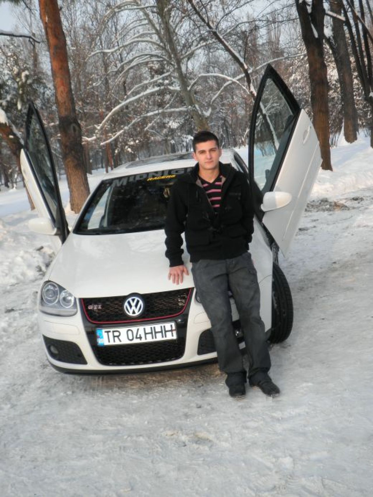Uita-te sambata la ProMotor sa vezi un Golf GTI tunat la maxim!_6